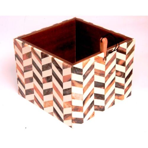 Yarn Box - Pearly