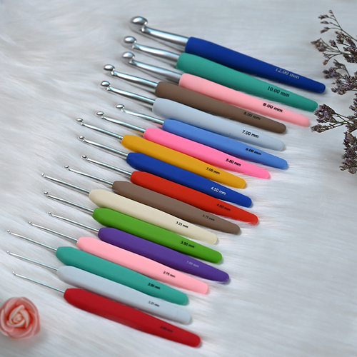 Waves crochet hook
